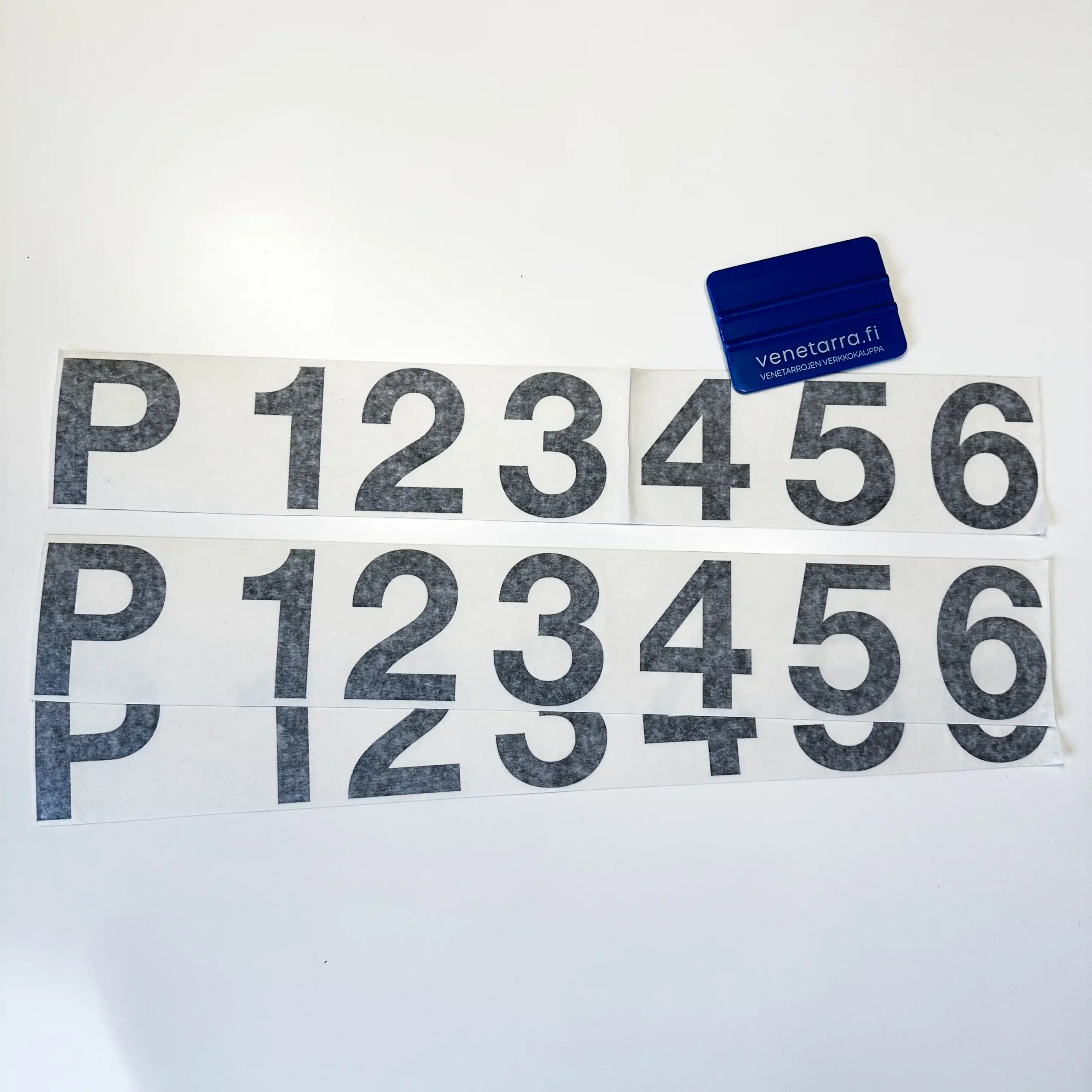 Veneen rekisteritunnus siirtokalvolla, 2+1 kpl